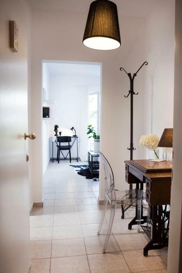 Best Located Executive Apartment In Maroussi. Athens Exterior photo